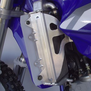 RADIATOR BRACES YAMAHA YZ125 02-24, YZ125X 20-24 SILVER